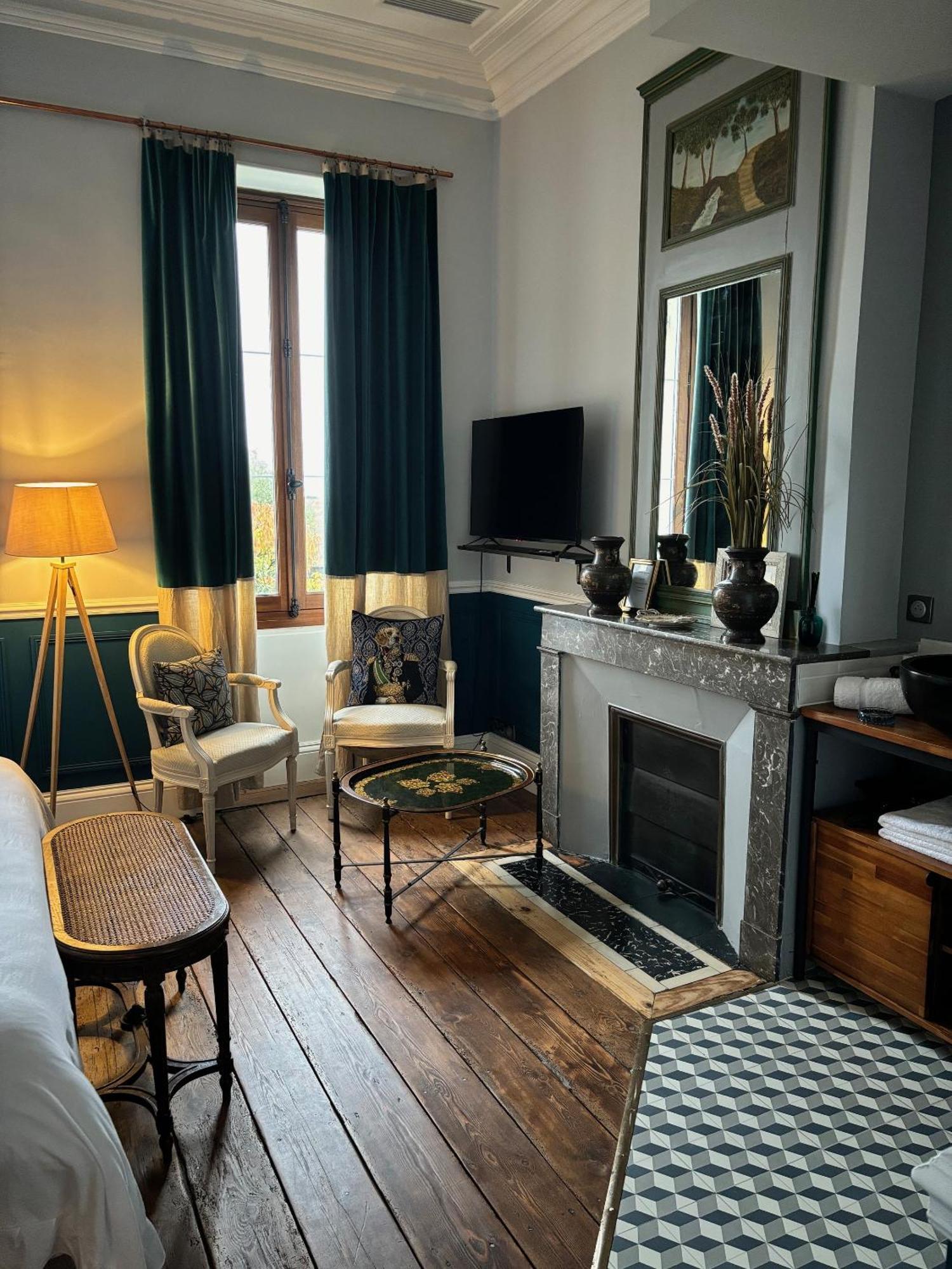 Maison Jeroboam Saint-Estèphe Habitación foto